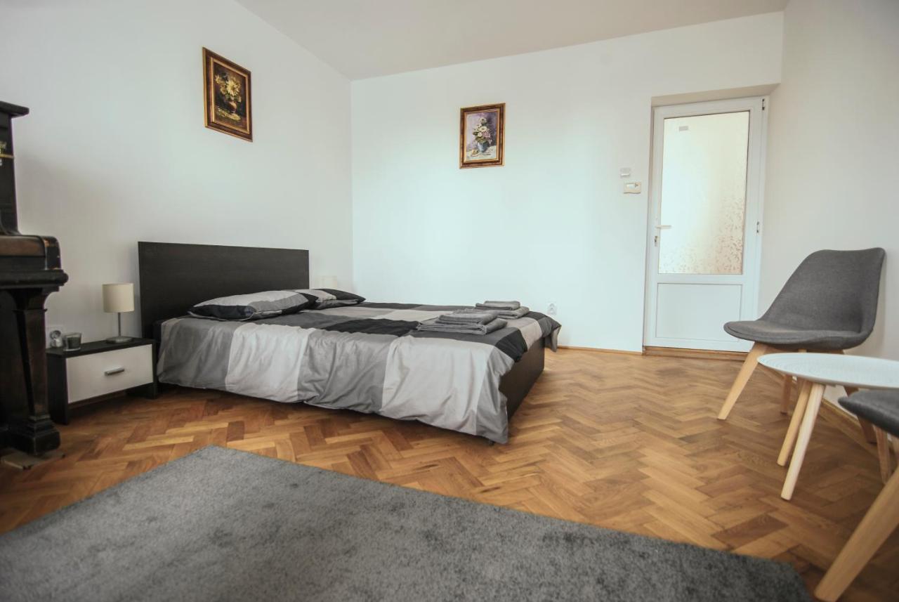 Central David Residence Braşov Esterno foto
